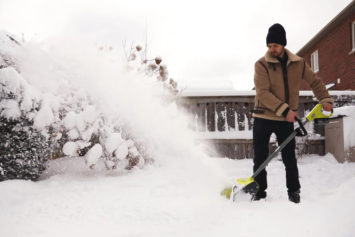 Snöskyffel