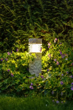 Trädgårdslampa